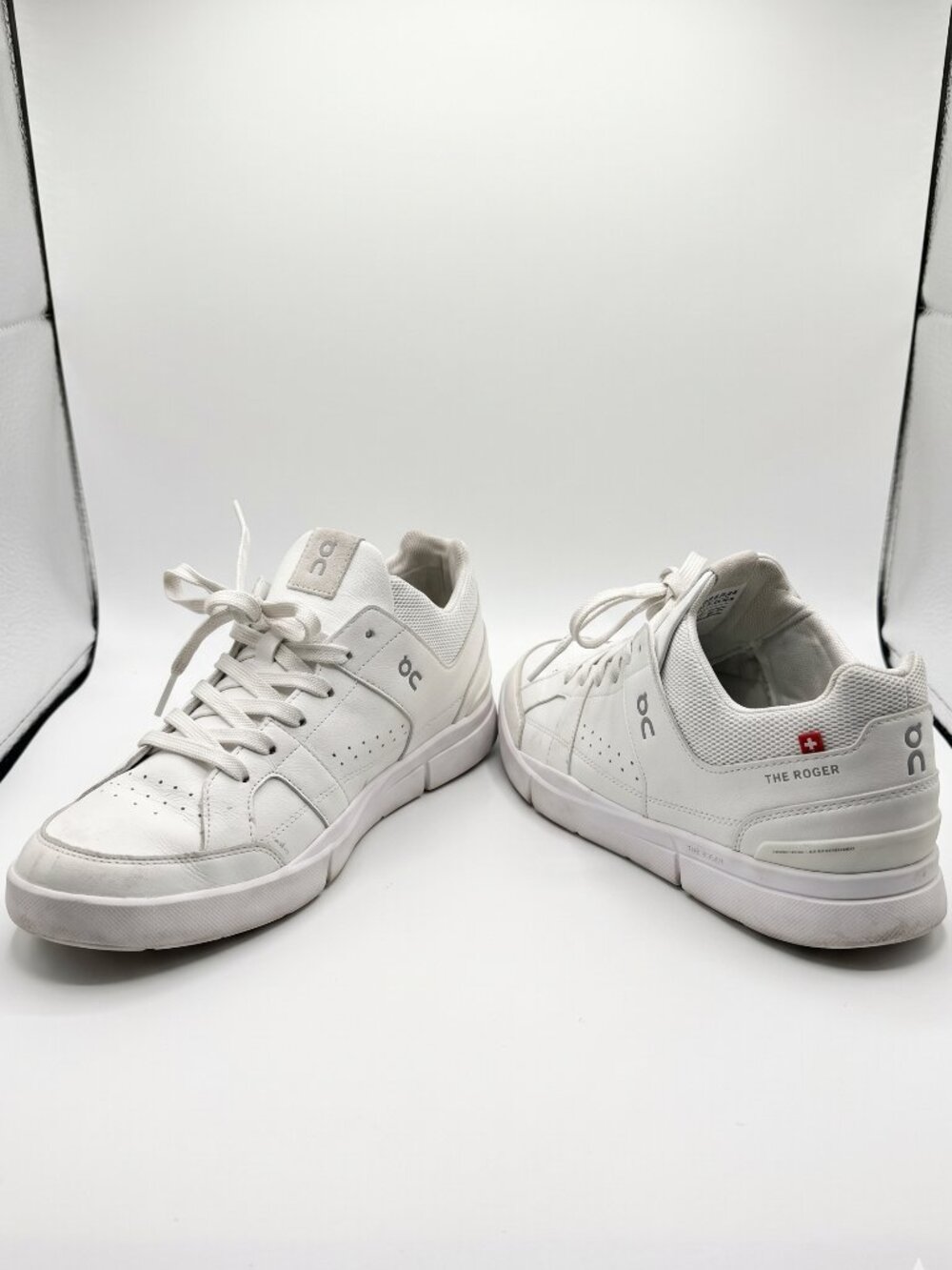 On Running THE ROGER Clubhouse All White Tennis Lifestyle Sneakers